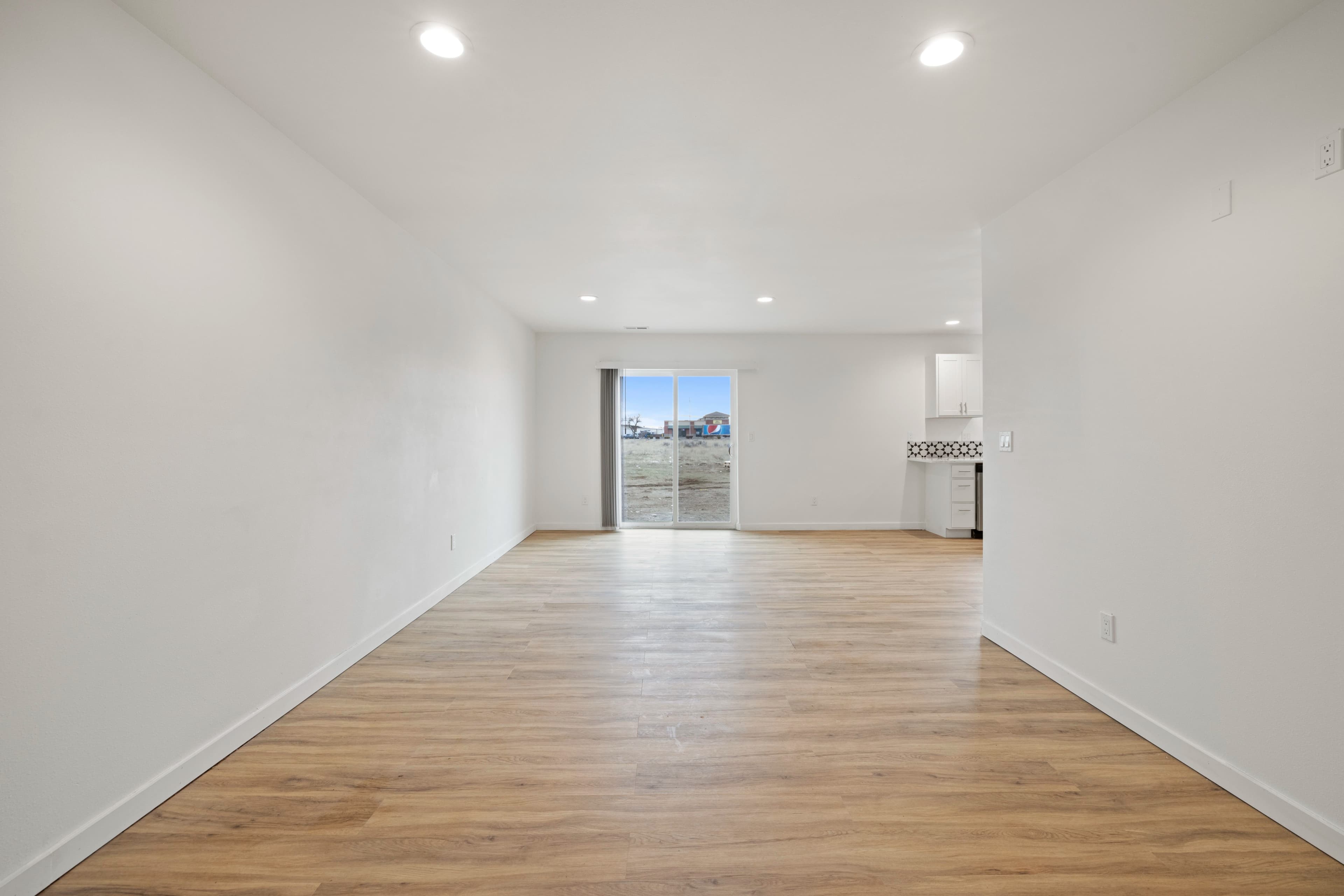 3 Bedroom Townhome at Marina Shore Villas in Moses Lake